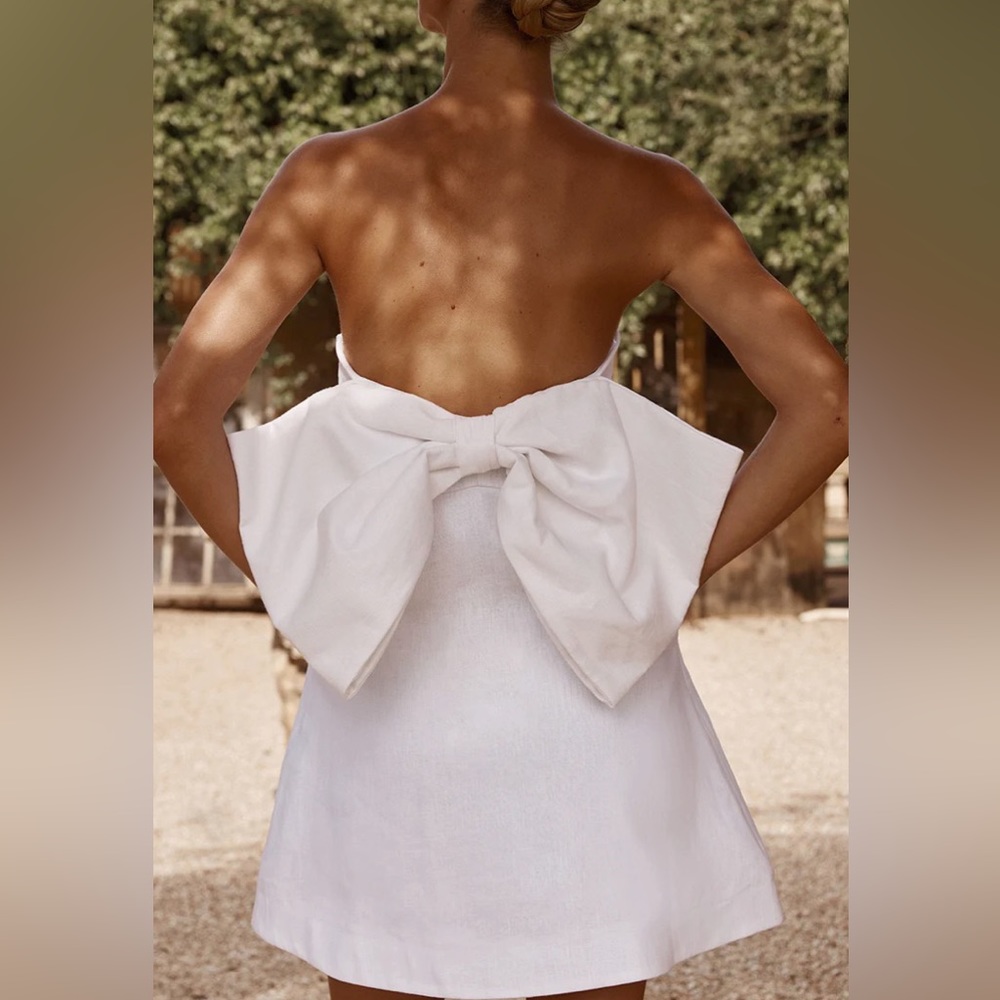 DISSH Aisle White Linen Bow Dress